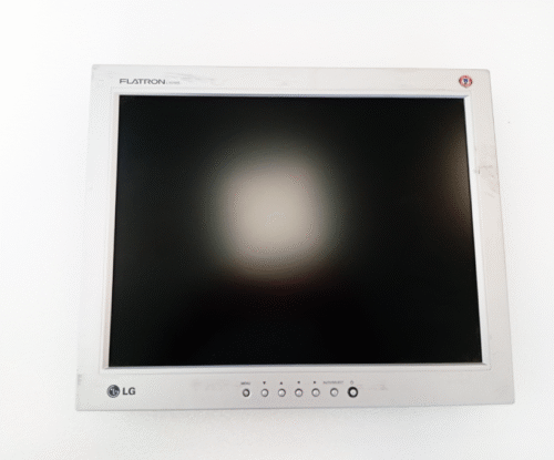 Monitor 15inch 4:3 220V Reacondicionado
